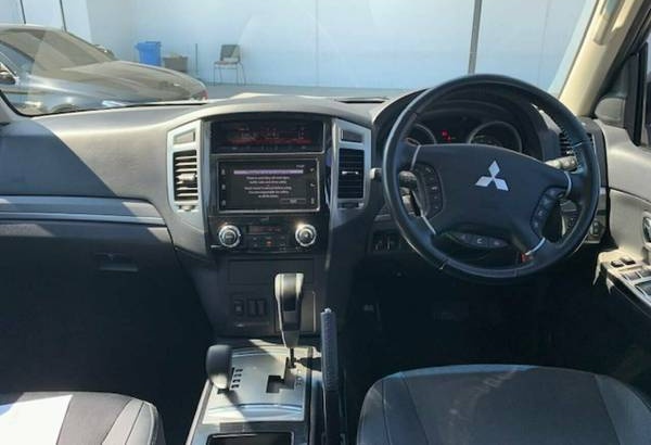 2017 Mitsubishi Pajero GLSLWB(4X4) Automatic