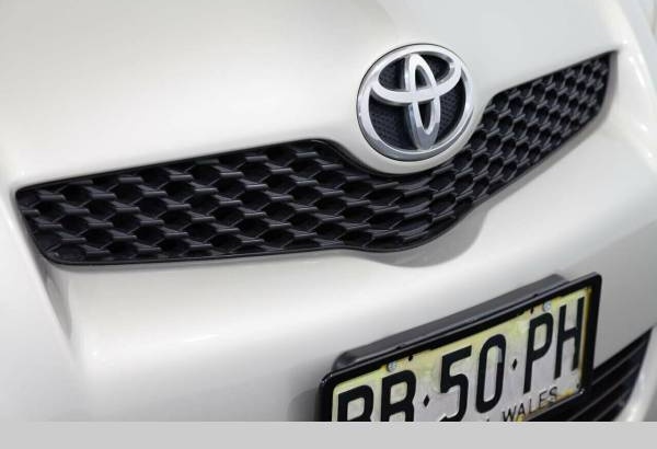 2009 Toyota Yaris YR Automatic