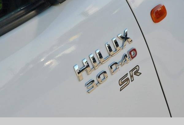 2015 Toyota Hilux SR(4X4) Automatic