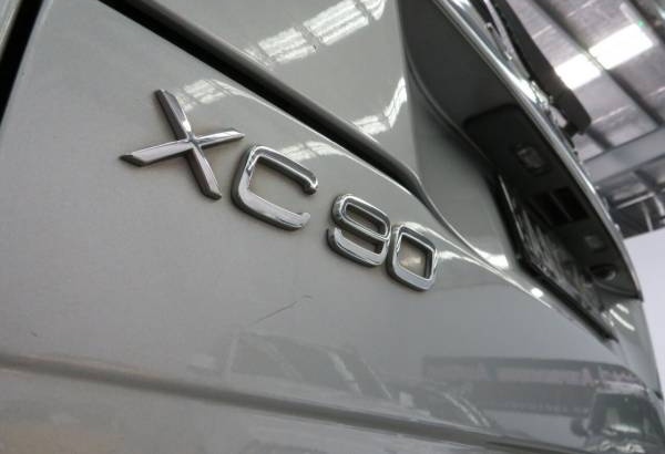 2011 Volvo XC90 D5R-Design Automatic