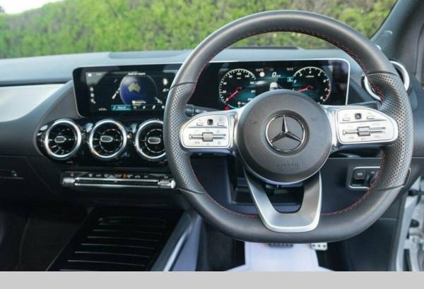 2019 Mercedes-Benz B180 - Automatic