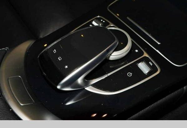 2015 Mercedes-Benz C250 - Automatic