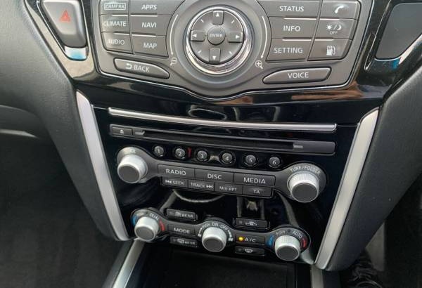 2018 Nissan Pathfinder ST-LX-tronic4WD Automatic