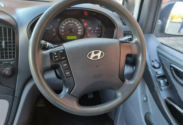 2014 Hyundai Iload - Automatic