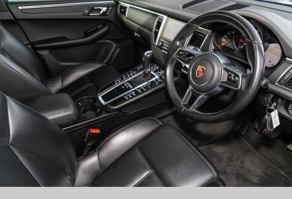 2017 Porsche Macan  Automatic