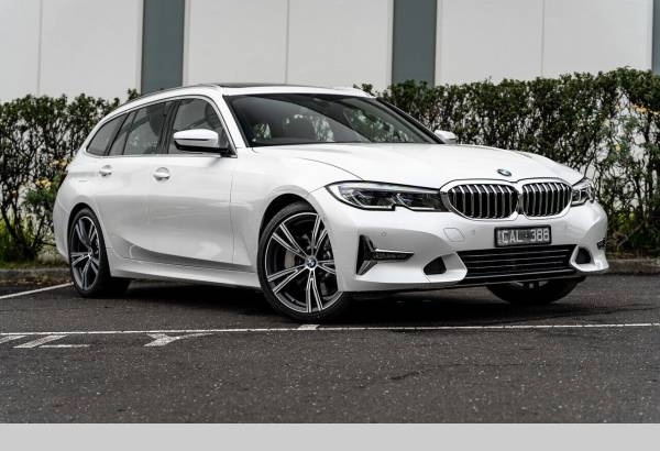 2022 BMW 330I Touring Luxury Line Automatic