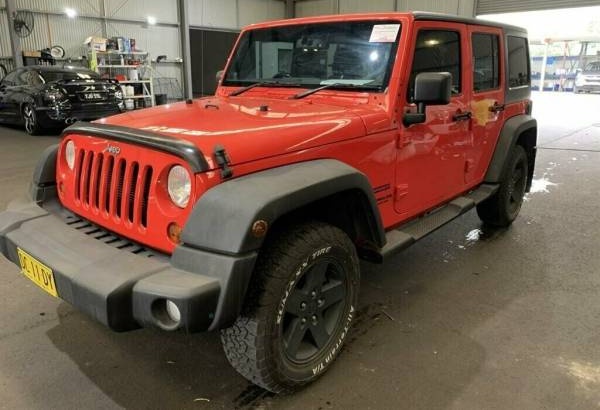 2013 Jeep Wrangler Unlimited Sport (4X4) Automatic