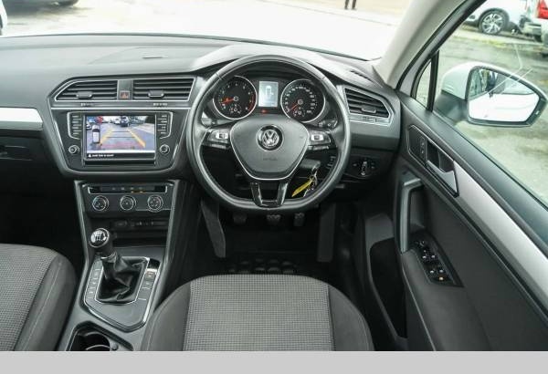 2016 Volkswagen Tiguan 110TSITrendline Manual
