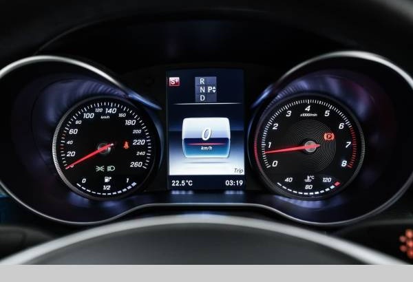 2016 Mercedes-Benz C300 - Automatic
