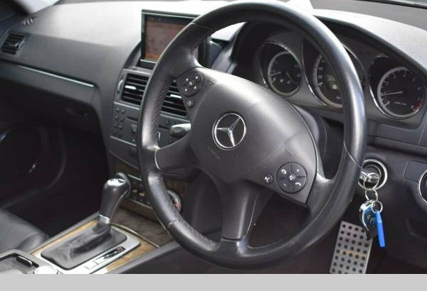 2010 Mercedes-Benz C250 CGIAvantgarde Automatic