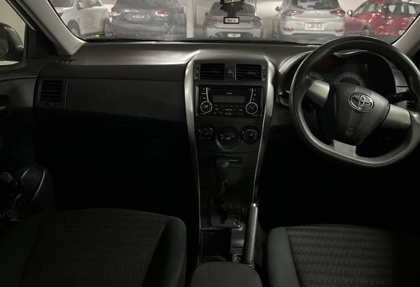 2013 Toyota Corolla  Automatic