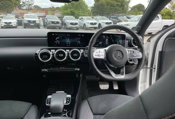 2019 Mercedes-Benz A180 - Automatic