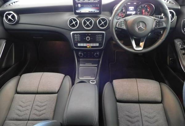 2019 Mercedes-Benz GLA180 - Automatic