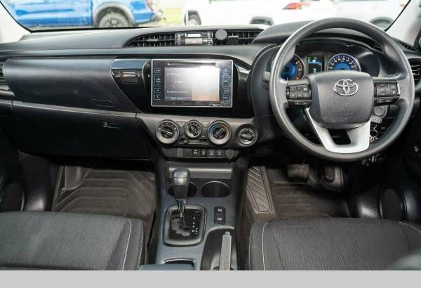 2019 Toyota Hilux SR(4X4) Automatic