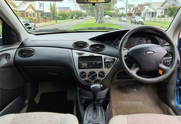 2003 Ford Focus LX Automatic