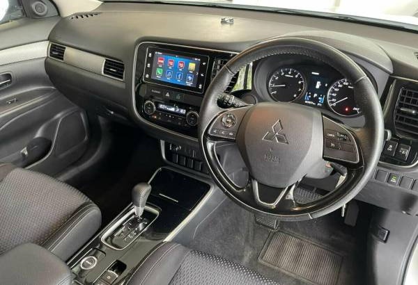 2017 Mitsubishi Outlander LS(4X4) Automatic