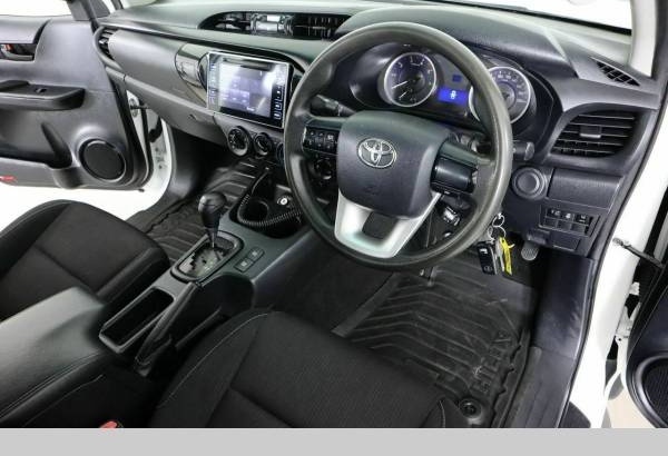 2017 Toyota Hilux SR(4X4) Automatic