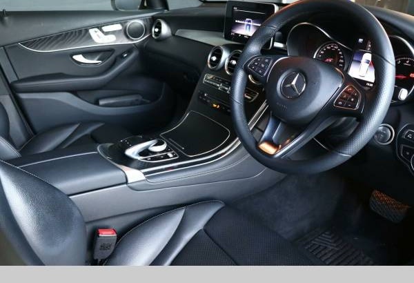 2019 Mercedes-Benz GLC200  Automatic