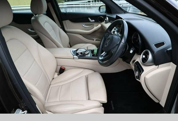 2016 Mercedes-Benz GLC220 D Automatic