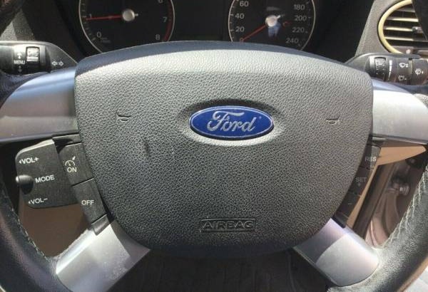 2006 Ford Focus Ghia Automatic
