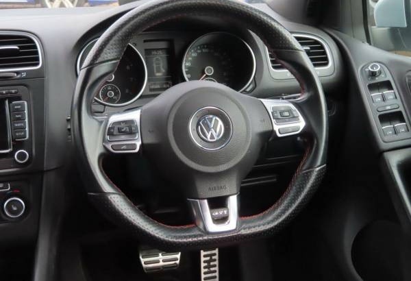 2012 Volkswagen Golf GTI Automatic