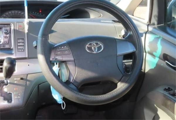 2010 Toyota Tarago GLIV6 Automatic