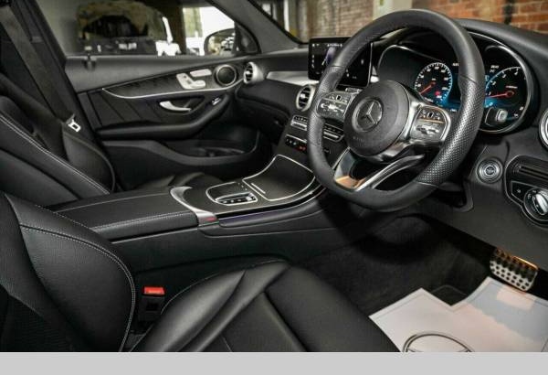 2022 Mercedes-Benz GLC 300 4Matic Automatic