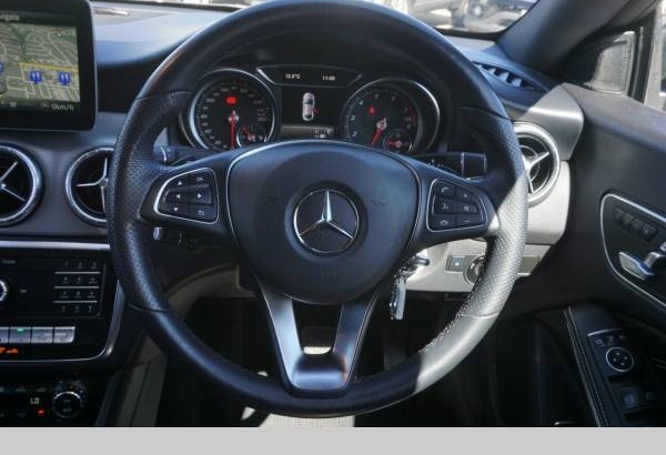 2019 Mercedes-Benz CLA200 - Automatic
