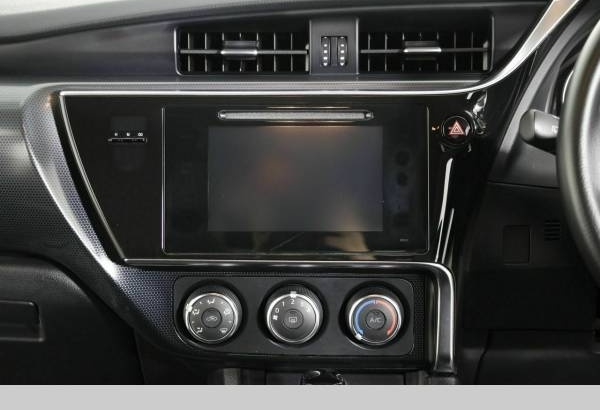 2016 Toyota Corolla AscentSport Automatic