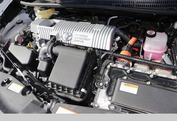 2019 Toyota PriusV Hybrid Automatic