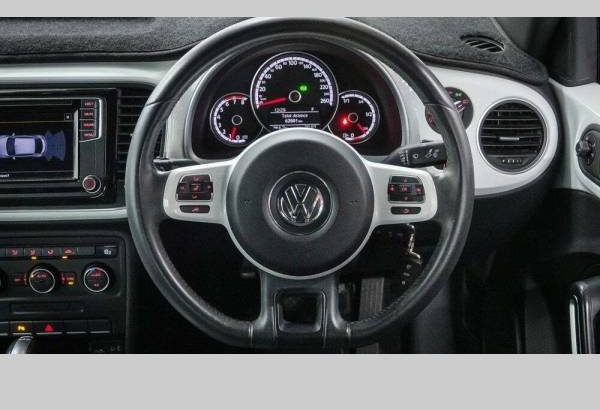 2015 Volkswagen Beetle - Automatic