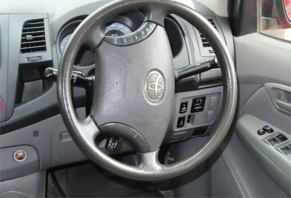 2010 Toyota Hilux SR(4X4) Automatic
