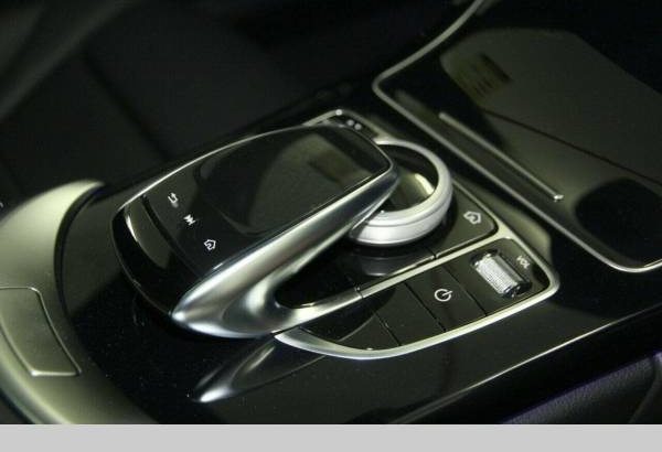 2020 Mercedes-Benz C200 - Automatic