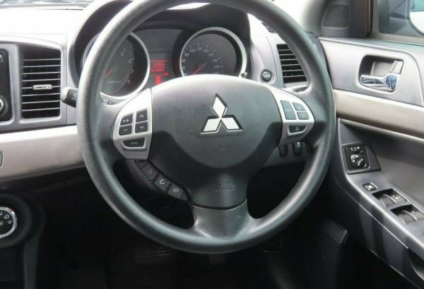 2015 Mitsubishi Lancer ESSport Automatic