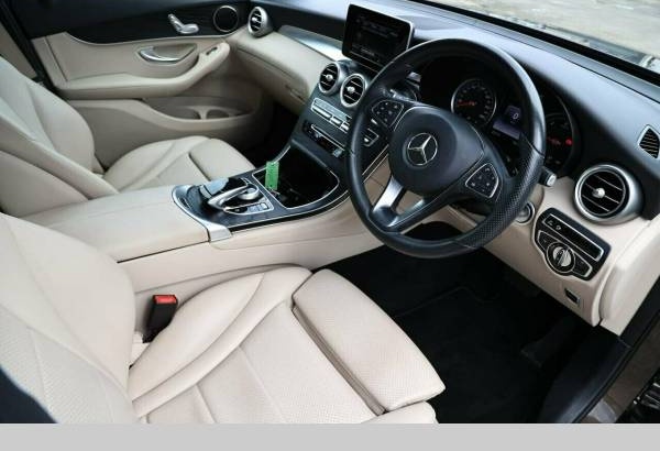 2016 Mercedes-Benz GLC220 D Automatic
