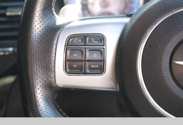 2014 Chrysler 300 SRT8Core Automatic