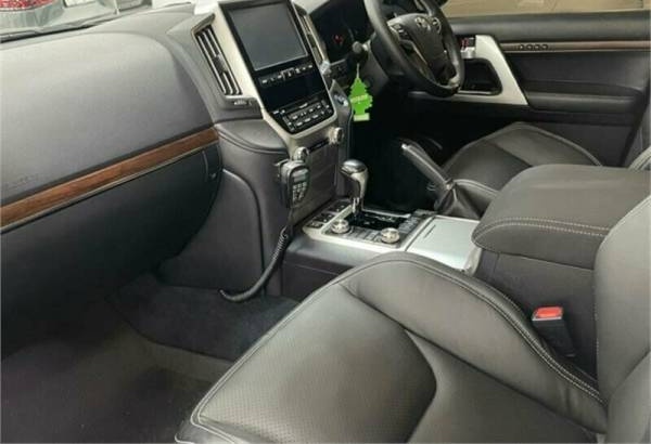 2016 Toyota Landcruiser Sahara(4X4) Automatic