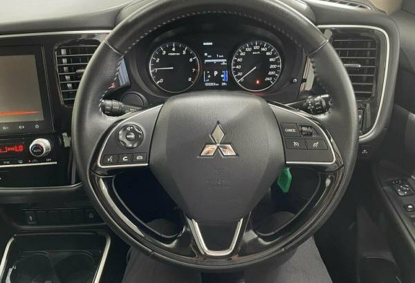 2019 Mitsubishi Outlander ES7Seat(awd) Automatic