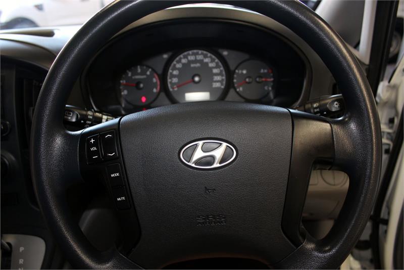 2014 Hyundai iLoad  Automatic